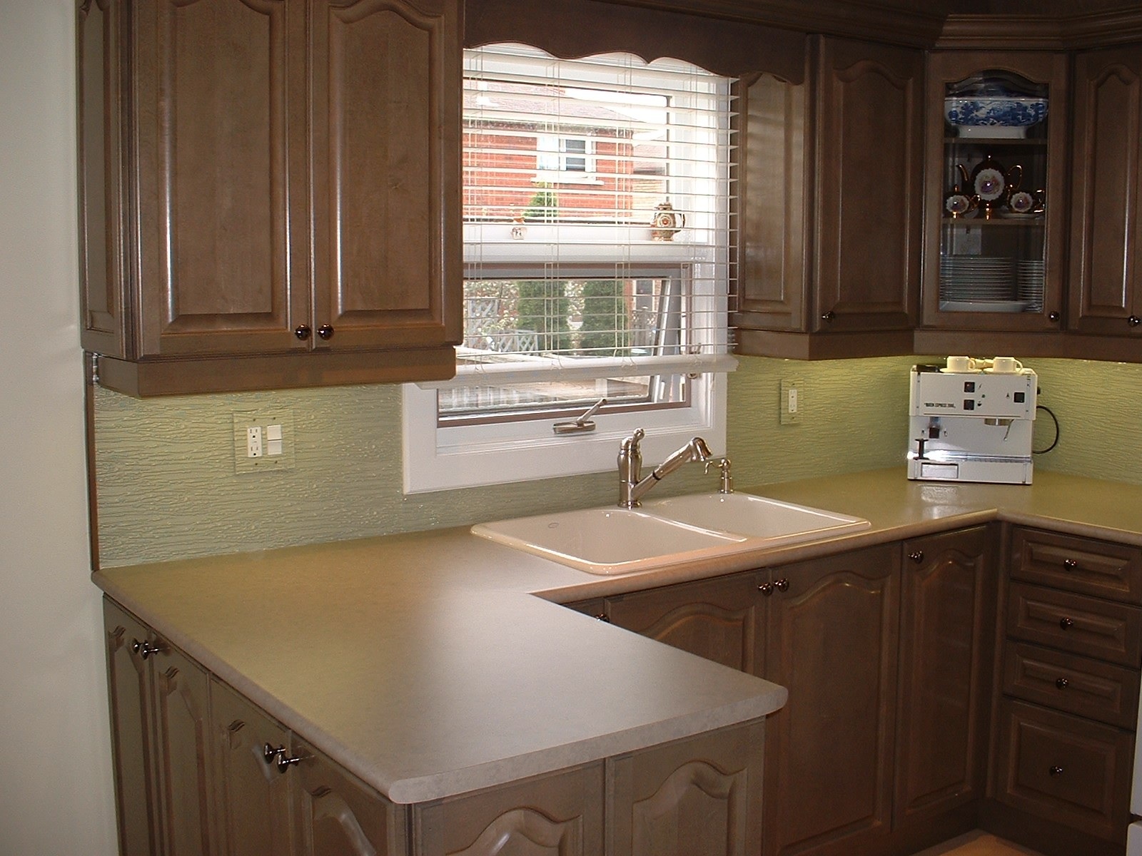 G396 Patterned and Painted Glass Kitchen Backsplash - V.jpg